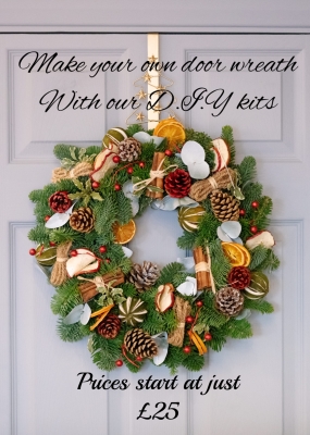 Christmas D.I.Y Wreath Kit