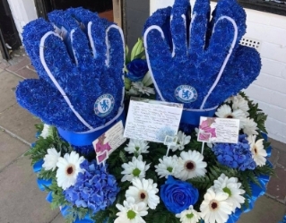 Chelsea Gloves